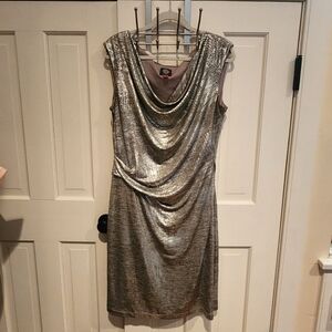 Vince Camuto Silver Knee Length Dress Size 16
